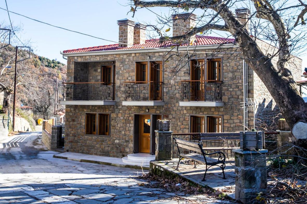 Rentinia Inn Rentína Exterior foto